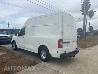 2016 Nissan NV2500 HD Cargo SV High Roof 146.1" WB - miniatura 3