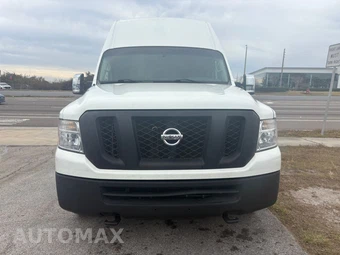 2016 Nissan NV2500 HD Cargo SV High Roof 146.1" WB - miniatura 8
