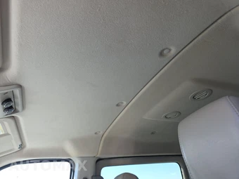 2016 Nissan NV3500 HD Passenger SL 146.1" WB - miniatura 18