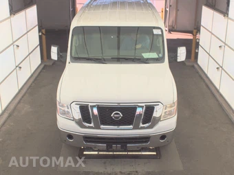 2016 Nissan NV3500 HD Passenger SL 146.1" WB - miniatura 2