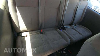 2016 Nissan NV3500 HD Passenger SV 146.1" WB - miniatura 27