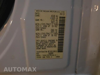 2016 Nissan NV3500 HD Passenger SV 146.1" WB - miniatura 18