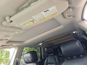 2016 Nissan Pathfinder Platinum – miniatura 11