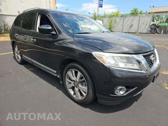 2016 Nissan Pathfinder Platinum – miniatura 4