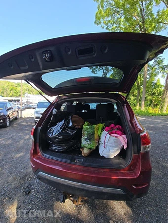 2016 Nissan Pathfinder SV – miniatura 15