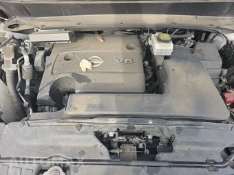 2016 Nissan Pathfinder SV – miniatura 16