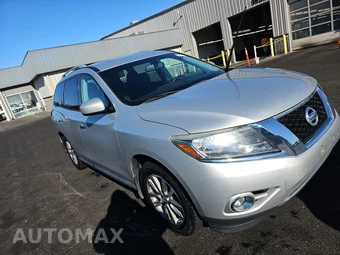 2016 Nissan Pathfinder SV – miniatura 3