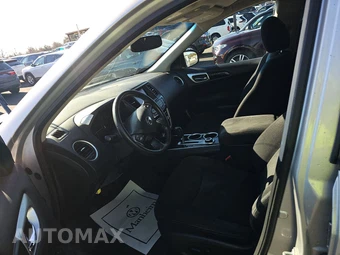 2016 Nissan Pathfinder SV – miniatura 7