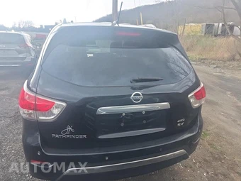 2016 Nissan Pathfinder SV – miniatura 5