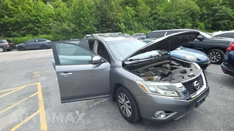 2016 Nissan Pathfinder SV - miniatura 43