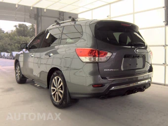 2016 Nissan Pathfinder SV - miniatura 6
