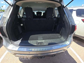 2016 Nissan Pathfinder SV – miniatura 15