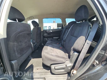 2016 Nissan Pathfinder SV – miniatura 13