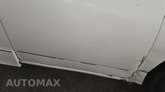 2016 Nissan Quest SL 118.1" WB - miniatura 27