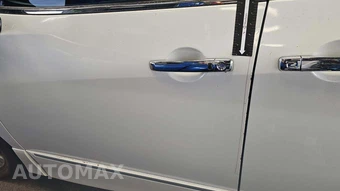 2016 Nissan Quest SL 118.1" WB - miniatura 36