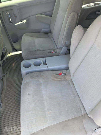 2016 Nissan Quest SV 118.1" WB - miniatura 23