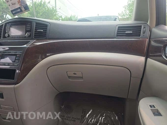 2016 Nissan Quest SV 118.1" WB – miniatura 20