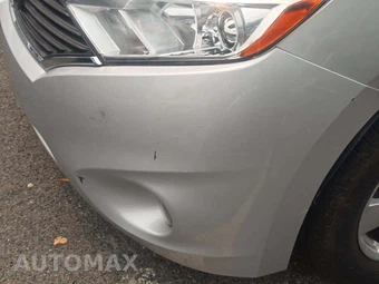 2016 Nissan Quest SV 118.1" WB – miniatura 23
