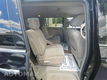 2016 Nissan Quest SV 118.1" WB - miniatura 17