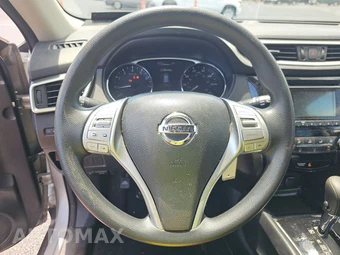 2016 Nissan Rogue S – miniatura 10