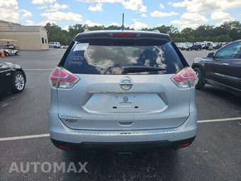 2016 Nissan Rogue S – miniatura 5