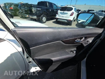 2016 Nissan Rogue S - miniatura 9
