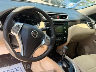 2016 Nissan Rogue S - miniatura 8