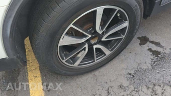 2016 Nissan Rogue S – miniatura 25
