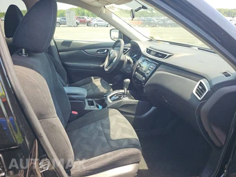 2016 Nissan Rogue S – miniatura 8