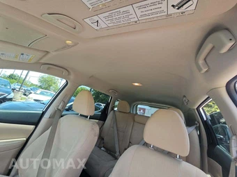 2016 Nissan Rogue S – miniatura 11