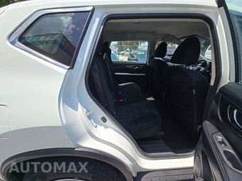 2016 Nissan Rogue S – miniatura 16