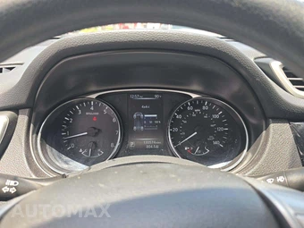 2016 Nissan Rogue S – miniatura 9