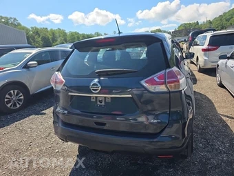 2016 Nissan Rogue S - miniatura 5