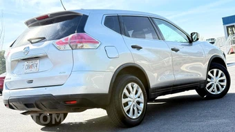 2016 Nissan Rogue S - miniatura 2