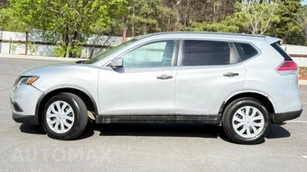 2016 Nissan Rogue S - miniatura 4