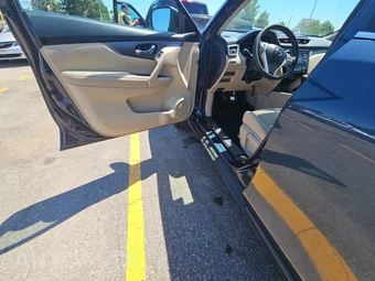 2016 Nissan Rogue S - miniatura 9