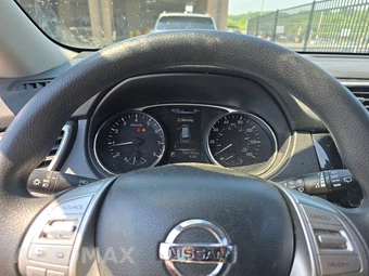 2016 Nissan Rogue S – miniatura 12
