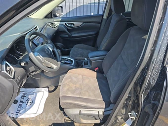 2016 Nissan Rogue S – miniatura 7