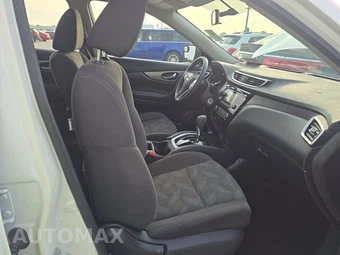 2016 Nissan Rogue S - miniatura 8