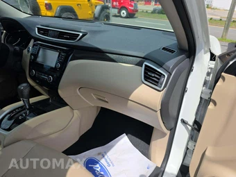 2016 Nissan Rogue SL – miniatura 16