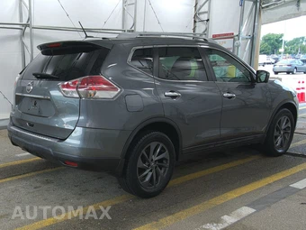 2016 Nissan Rogue SL – miniatura 4