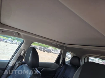 2016 Nissan Rogue SL – miniatura 18