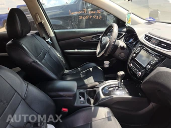 2016 Nissan Rogue SL – miniatura 8