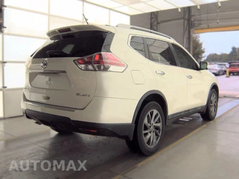 2016 Nissan Rogue SL - miniatura 4