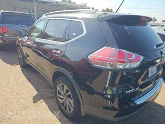2016 Nissan Rogue SL – miniatura 2