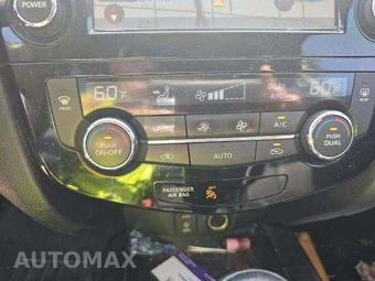 2016 Nissan Rogue SL – miniatura 31