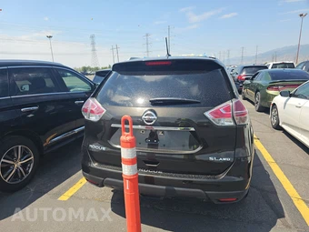 2016 Nissan Rogue SL – miniatura 5