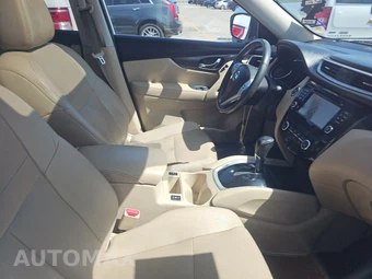 2016 Nissan Rogue SL – miniatura 8