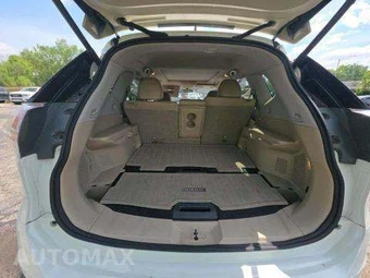 2016 Nissan Rogue SL – miniatura 15