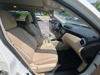 2016 Nissan Rogue SL – miniatura 19